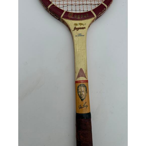 Vtg wood tennis racquet Don Budge leather collectable Airbnb Staging decor VRBO - Picture 3 of 15